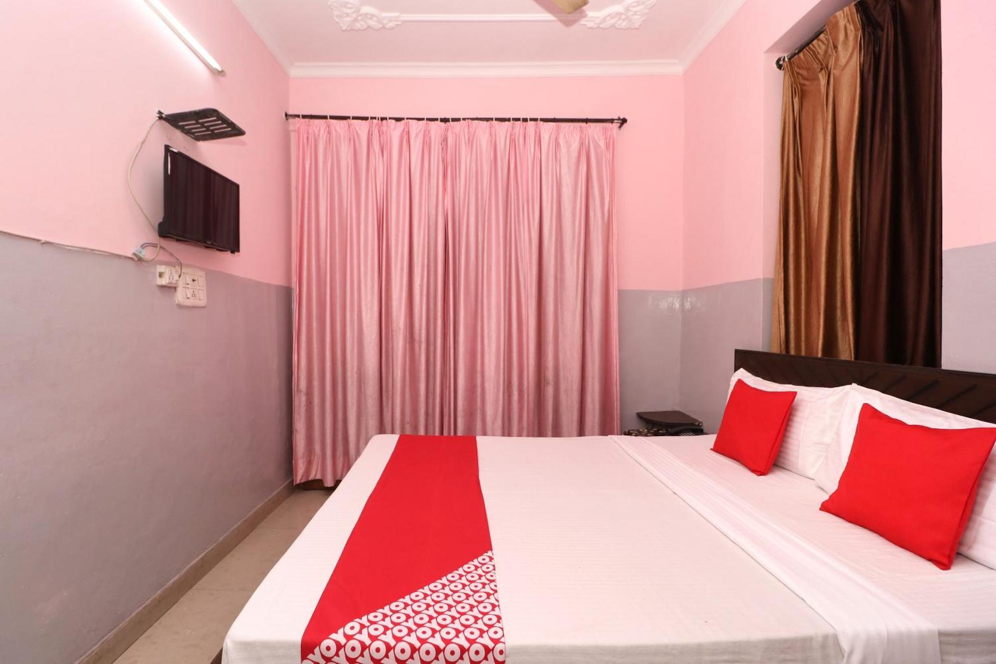 Hotel O Ashoka Residency Chandigarh Bagian luar foto