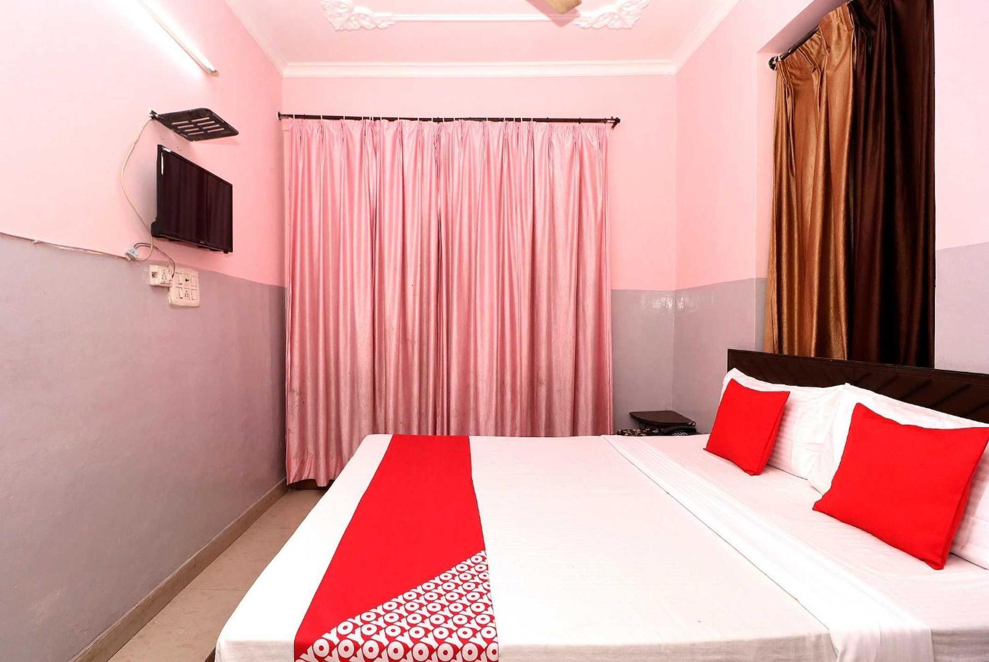 Hotel O Ashoka Residency Chandigarh Bagian luar foto
